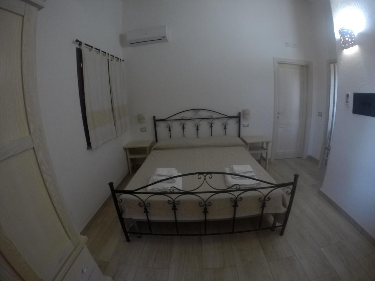 Tratalias Agriturismo Su Meurreddu מראה חיצוני תמונה