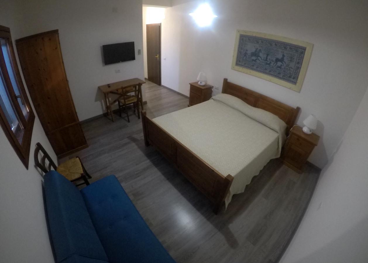 Tratalias Agriturismo Su Meurreddu מראה חיצוני תמונה