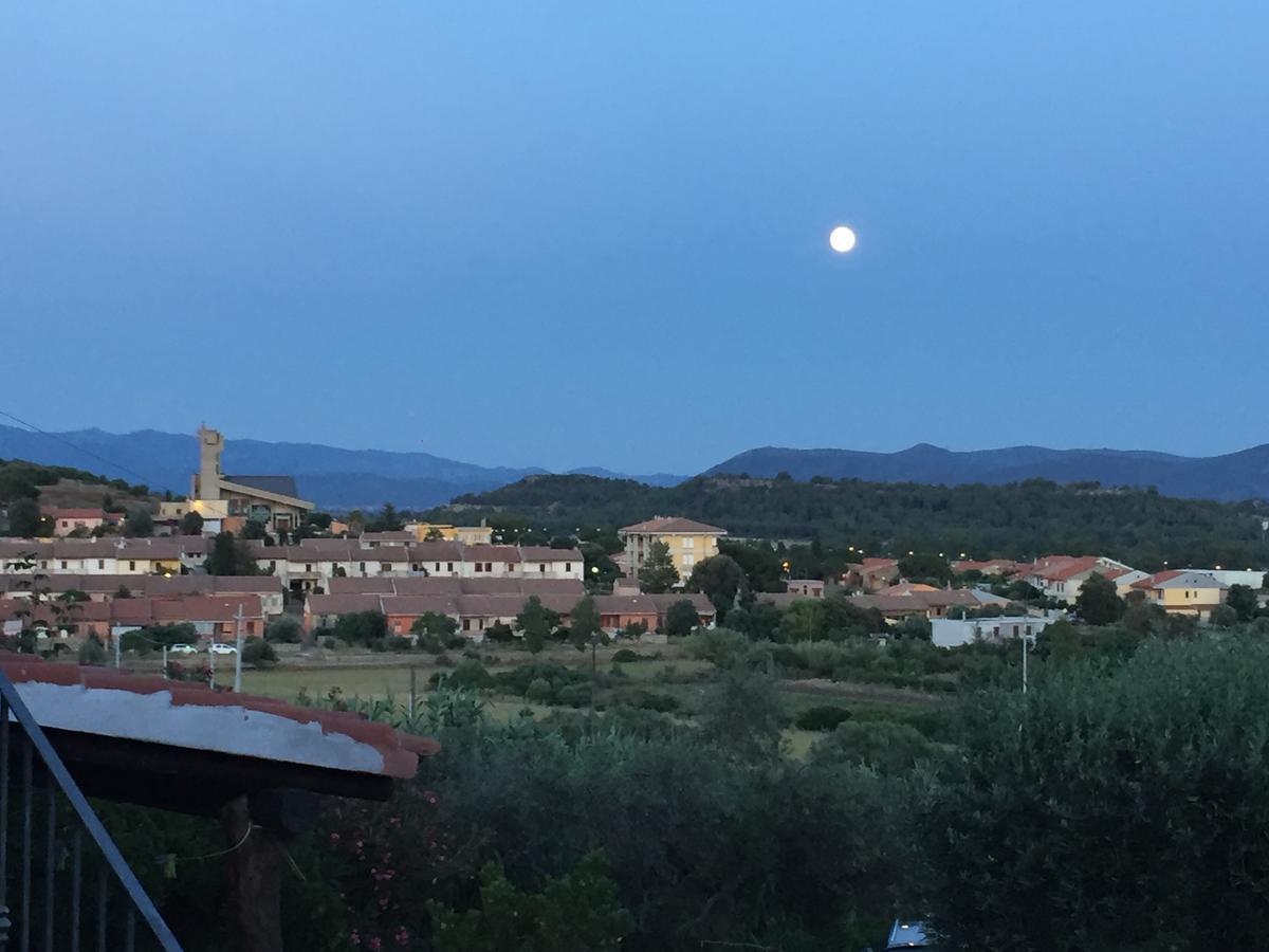 Tratalias Agriturismo Su Meurreddu מראה חיצוני תמונה