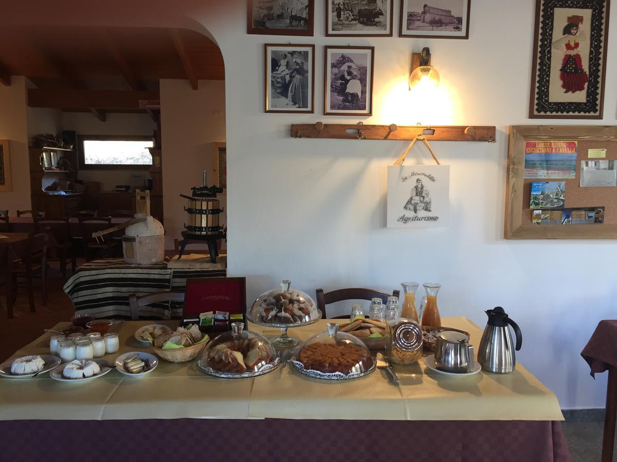 Tratalias Agriturismo Su Meurreddu מראה חיצוני תמונה