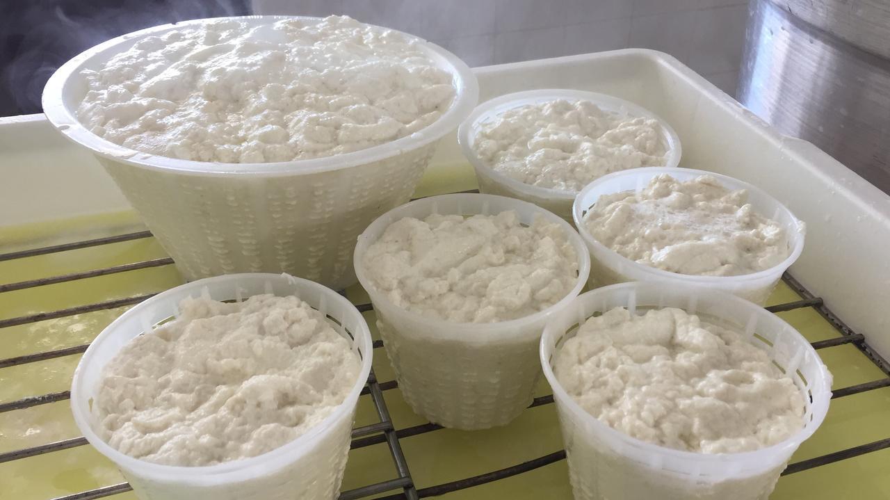 Tratalias Agriturismo Su Meurreddu מראה חיצוני תמונה